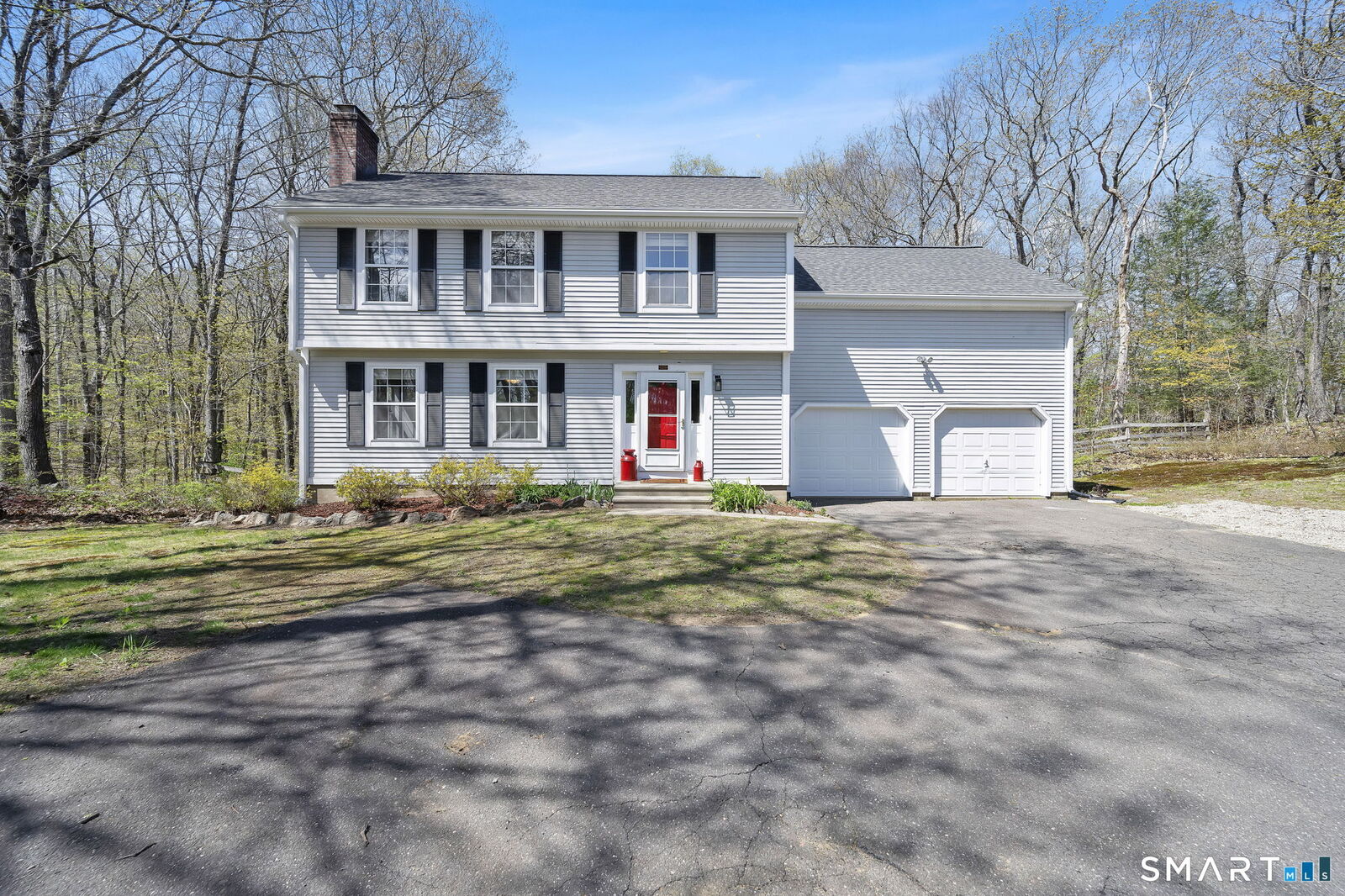 Property Photo:  13 Nipmuck Road  CT 06279 