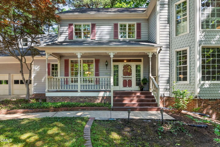 Property Photo: 10924 Bexhill Drive NC 27518