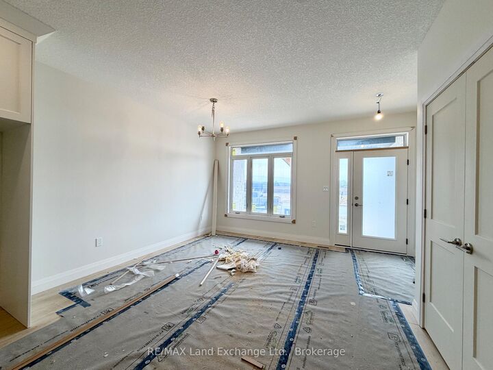 Property Photo: 443 Ivings Drive ON N0H 2C3