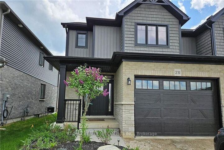 231 Jackson Street — photo 1