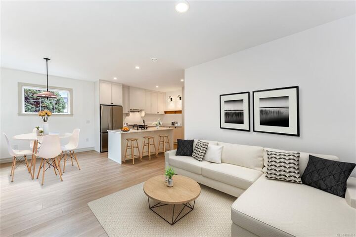 3098 Washington Ave #3 — photo 1