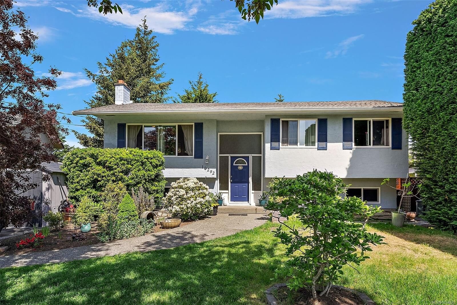 Property Photo:  10292 Godfrey Pl  BC V8L 2L1 