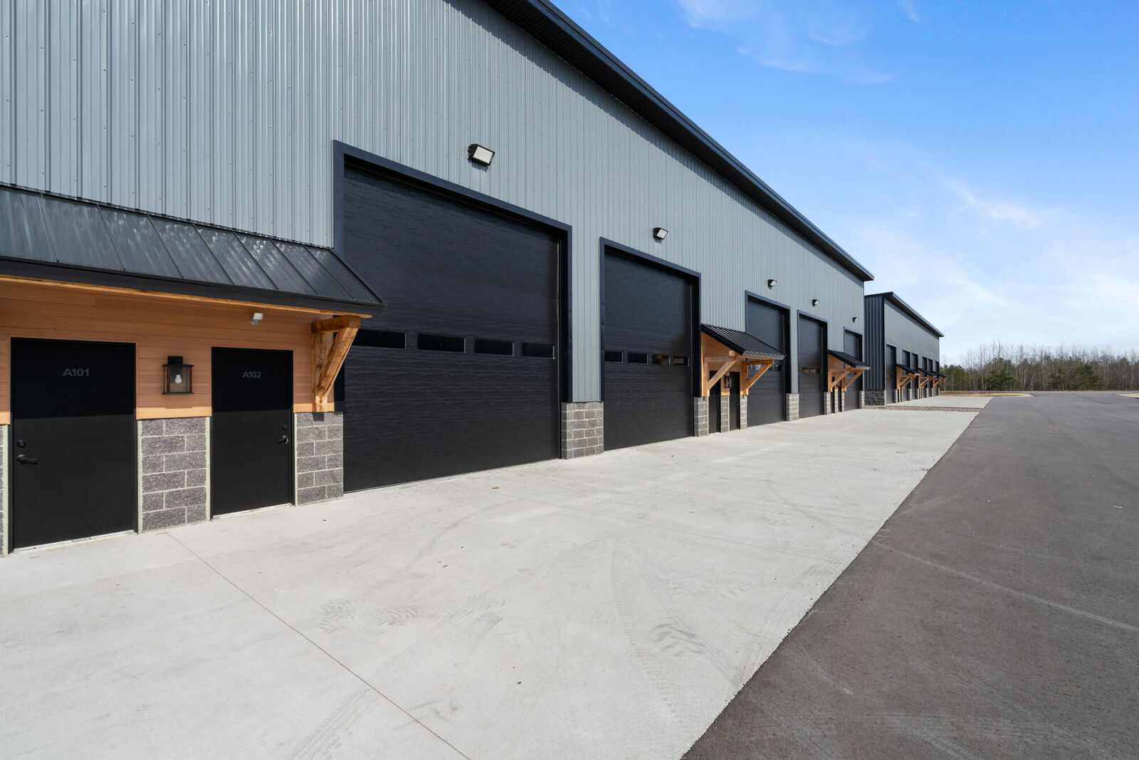 Property Photo:  5384 Commerce Boulevard  MI 49749 