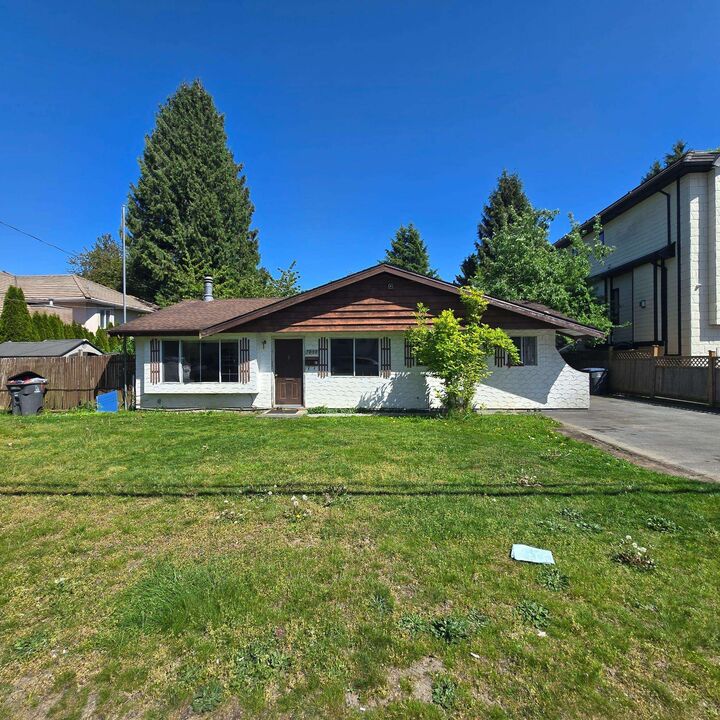 7030 130 Street — photo 1
