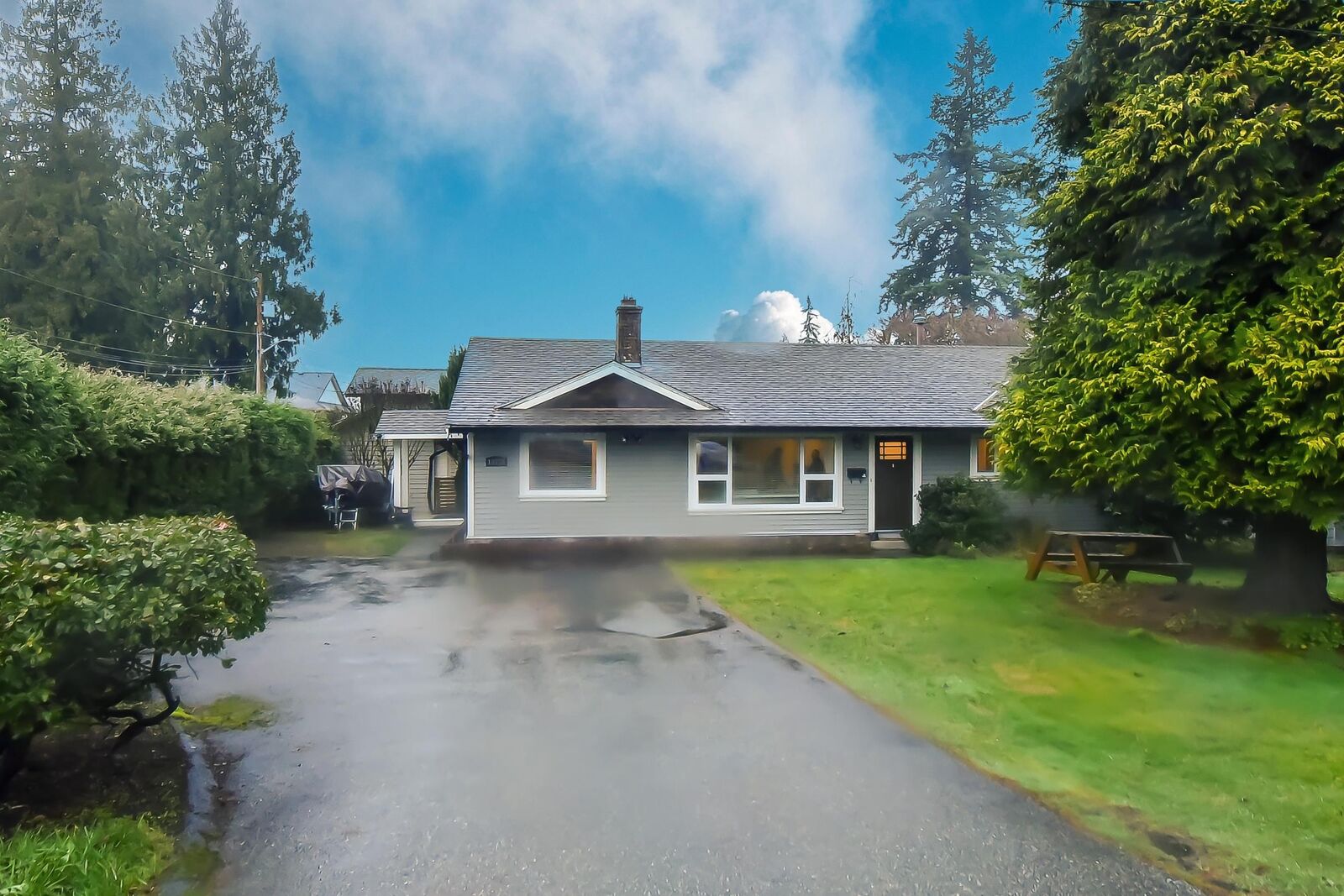 Property Photo: 19735 48 Avenue BC V3A 3L2