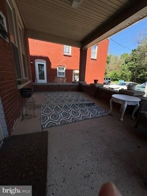 Property Photo:  1007 Mt Laurel Avenue 2  PA 19560 