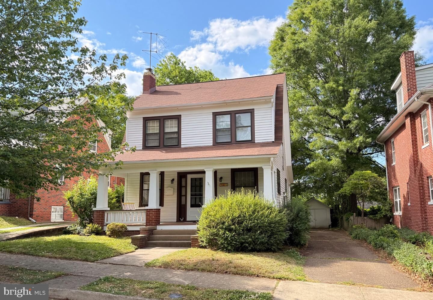 Property Photo:  911 Brompton Street  VA 22401 