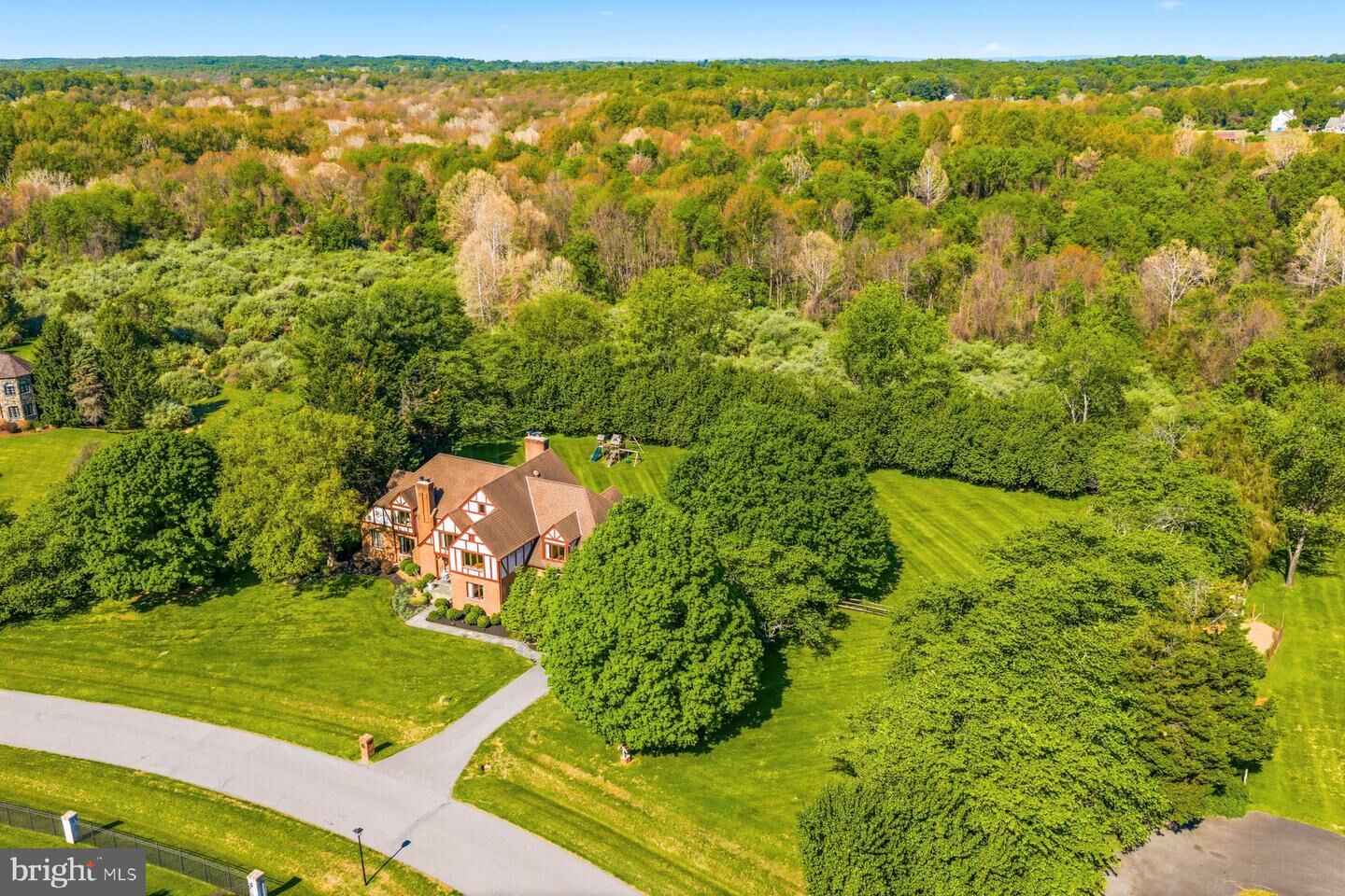 Property Photo:  14008 Crossland Lane  MD 20878 