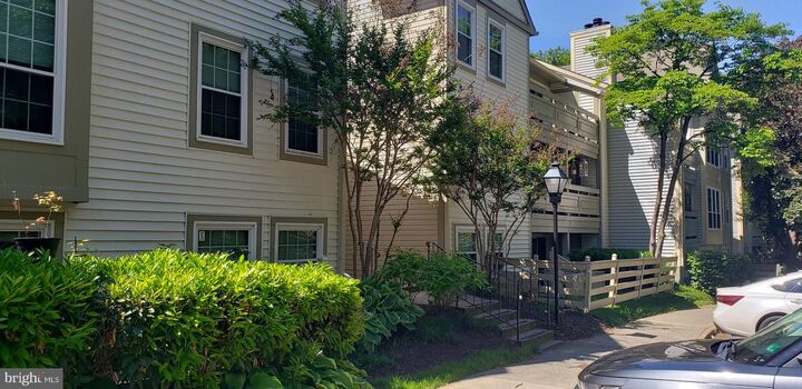 Property Photo:  2237 Lovedale Lane G  VA 20191 