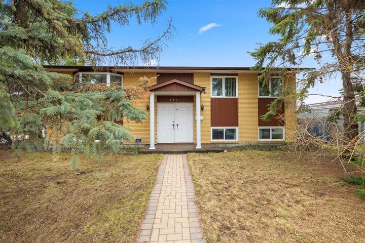 Property Photo:  491 Gilmore Avenue  MB R2G 2M7 
