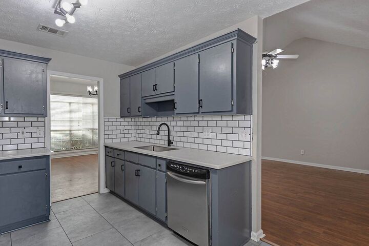 Property Photo:  20 Katie Drive  AL 36869 
