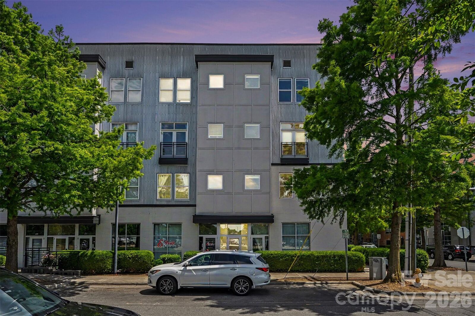Property Photo:  633 McNinch Street  NC 28208 