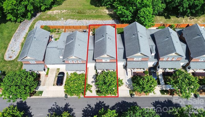 Property Photo:  18422 Mizzenmast Avenue  NC 28031 