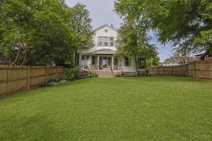 Property Photo:  5721 Hamilton Avenue  OH 45224 