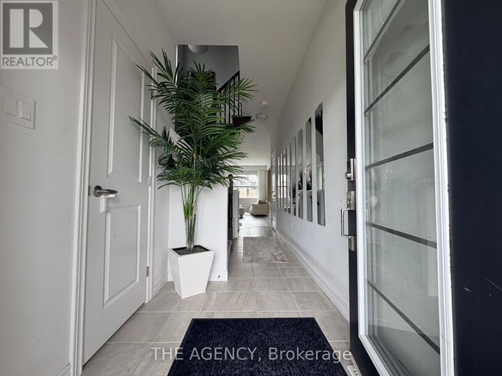 Property Photo:  28 Baker Lane  ON N3L 0J7 