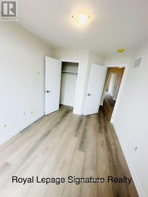 Property Photo:  1322 Kobzar Drive  ON L6M 5R2 