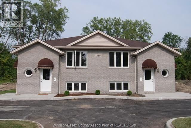 Property Photo:  1810 Northway C - Upper  ON N9B 0A6 
