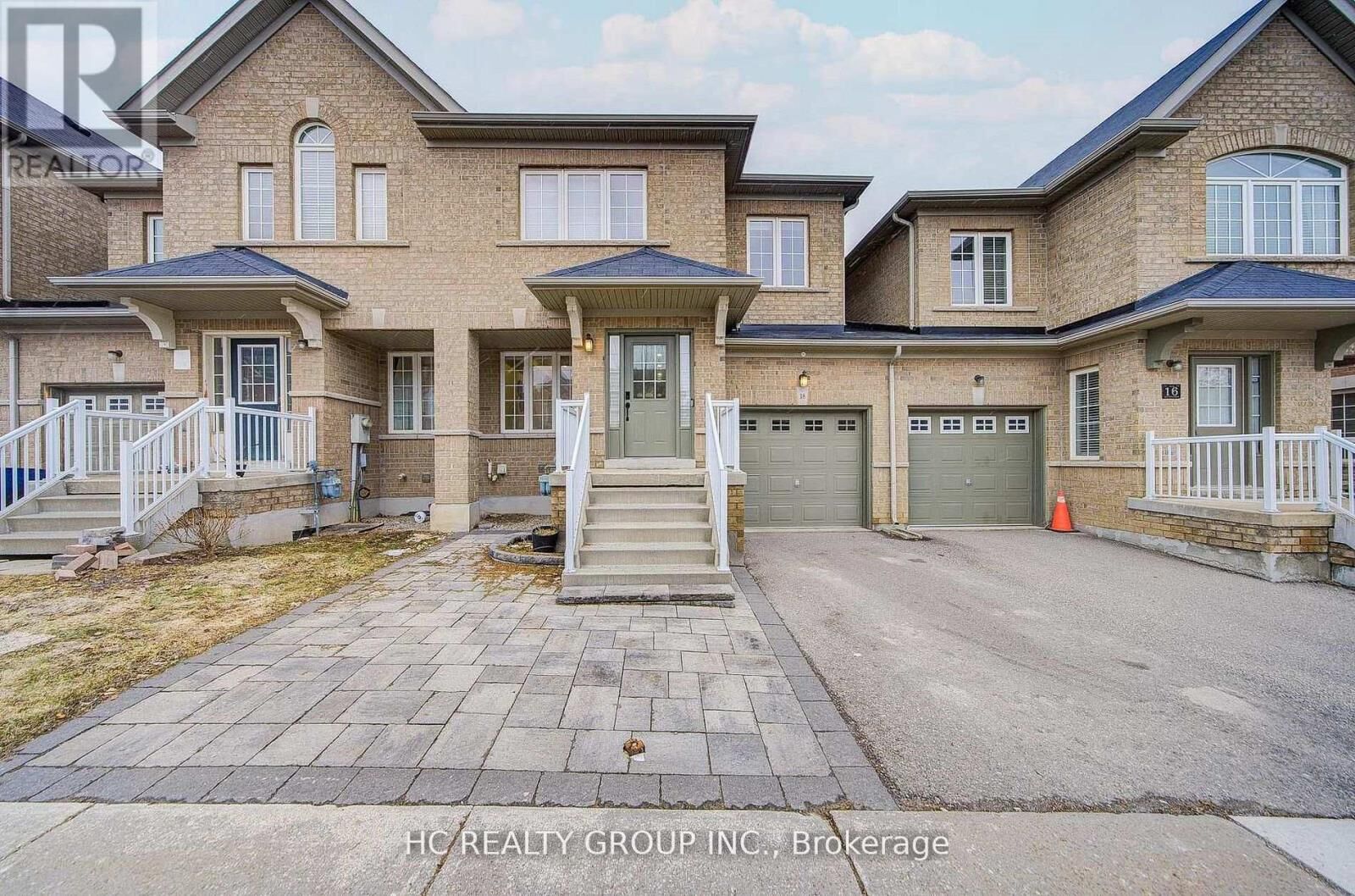 Property Photo:  18 Quattro Avenue  ON L4E 0S5 
