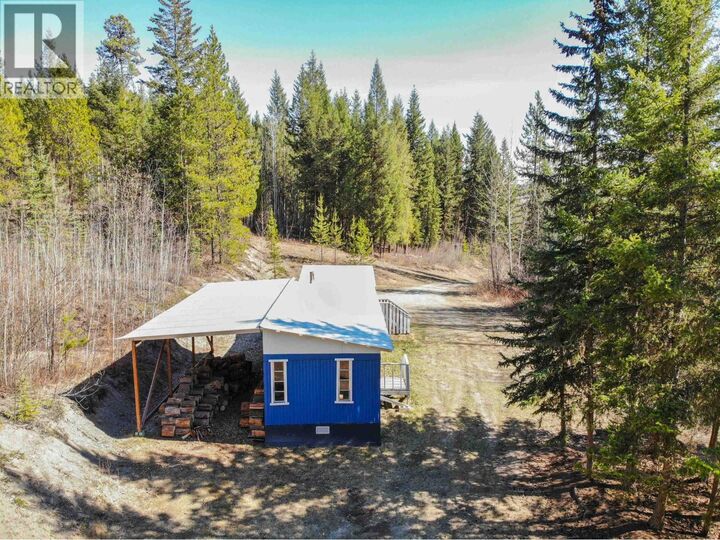 Property Photo:  2512 Blackwater Road  BC V2J 7H7 