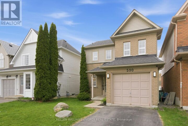 Property Photo:  590 Brasswinds Trail  ON L1K 2Z2 