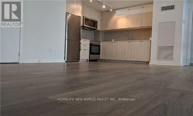 Property Photo:  50 Forest Manor Road 203  ON M2J 0E3 