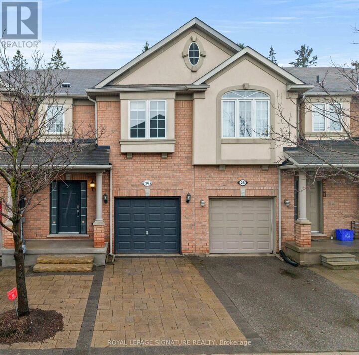 Property Photo:  71 Puccini Drive 26  ON L4E 4X8 