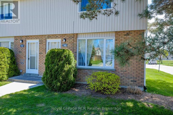 Property Photo:  765 Walsh Street 20  ON N2Z 1R2 