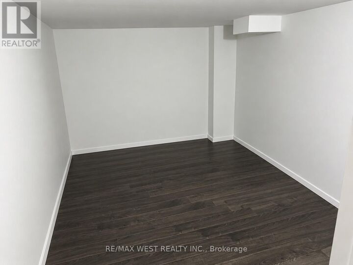 Property Photo:  4 Matagami Street  ON L6Y 0M9 