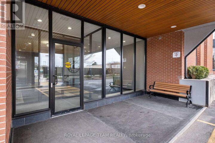 Property Photo:  2951 Riverside Drive 410  ON K1V 8W6 
