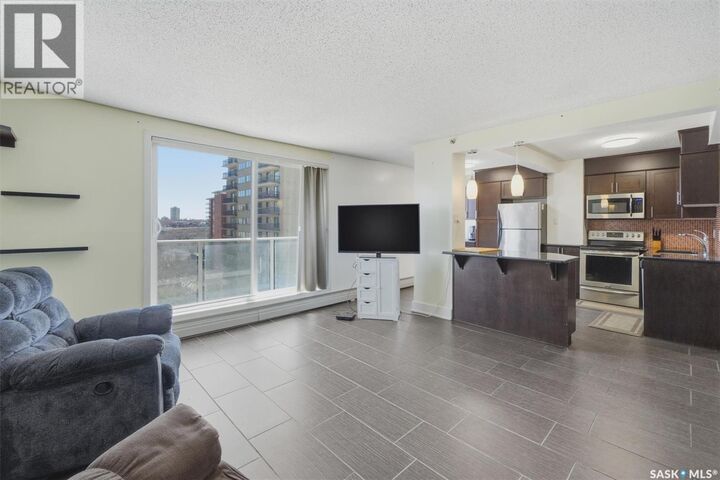 Property Photo:  1005 320 5th Avenue N  SK S7K 2P5 