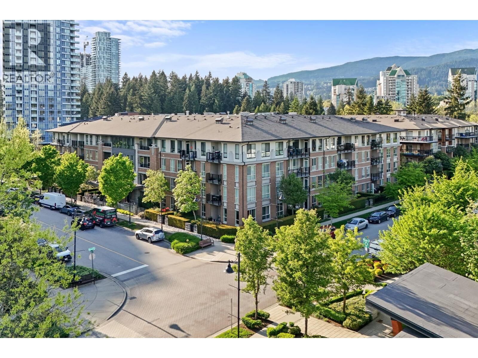 Property Photo:  3107 Windsor Gate 412  BC V3B 0L1 