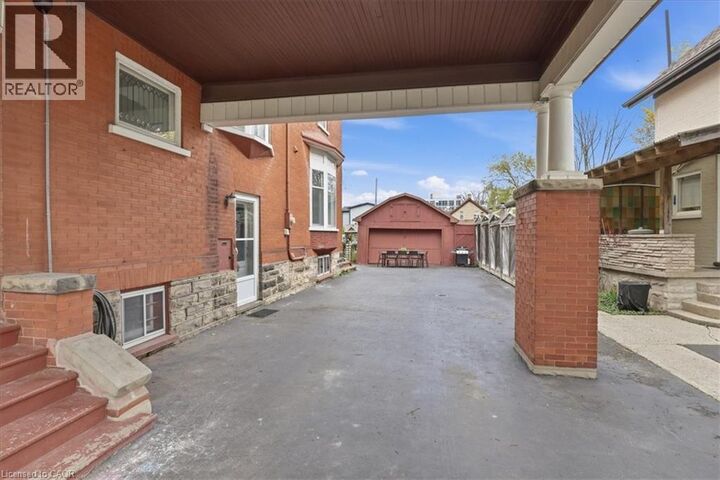 Property Photo:  44 Dupont Street  ON N2J 2G9 