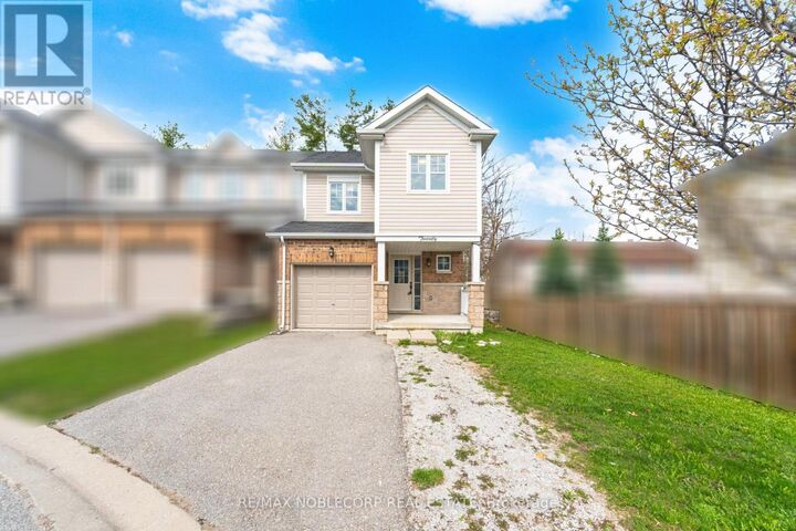 Property Photo: 20 Peartree Court ON L4N 6N7