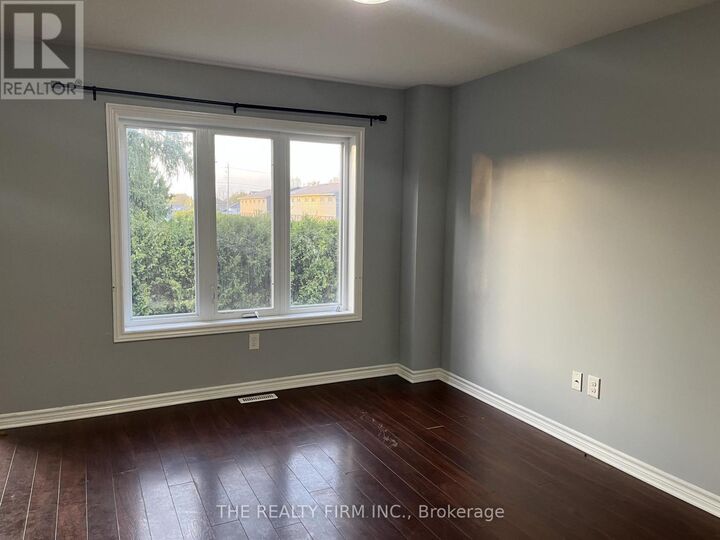 Property Photo:  1305 Michael Circle  ON N5V 2H4 