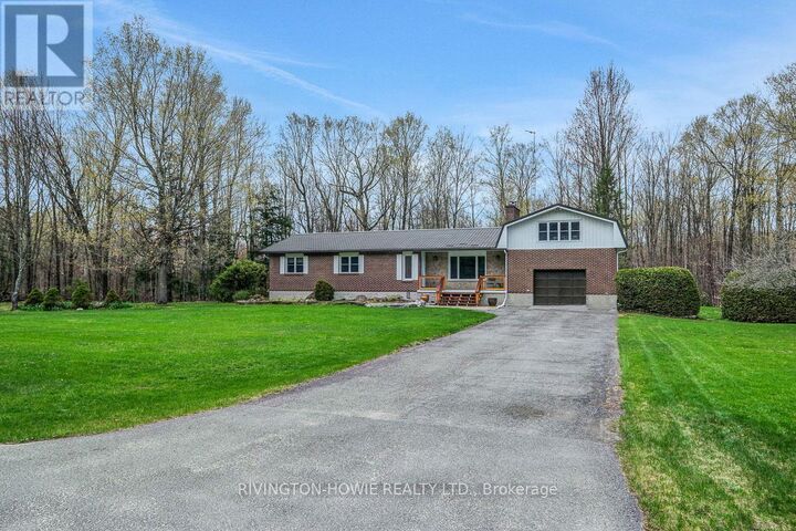 Property Photo:  813 Ramsay 7A Corners  ON K7C 3P1 