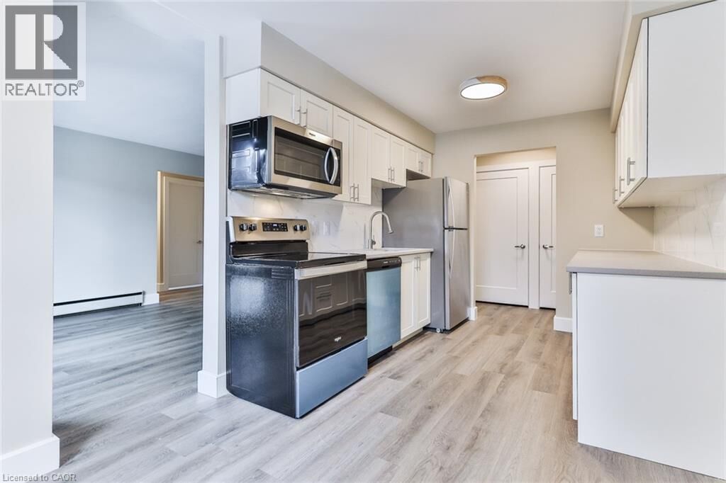 Property Photo:  169 David Street 9  ON N2G 1Y3 