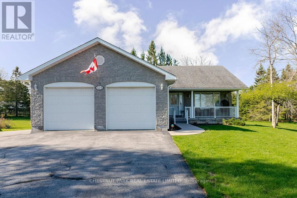 Property Photo:  529 Main Street  ON K0K 1G0 