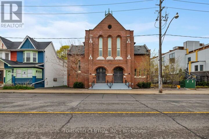 Property Photo:  175 Jones Avenue 2  ON M4M 3A2 