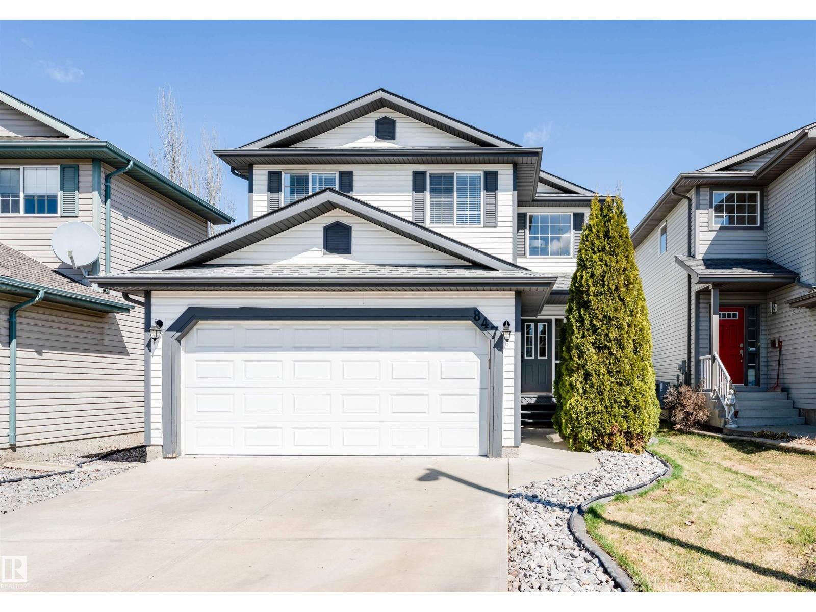 Property Photo:  847 Blacklock Wy SW  AB T6W 1C6 