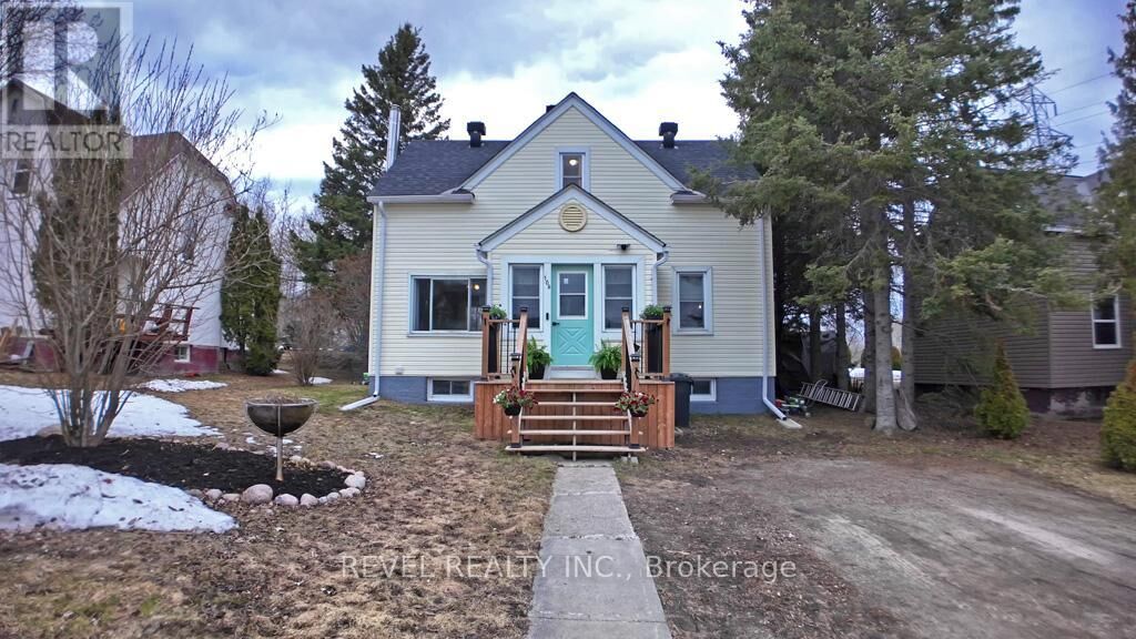Property Photo:  106 Devonshire Avenue  ON P0K 1E0 