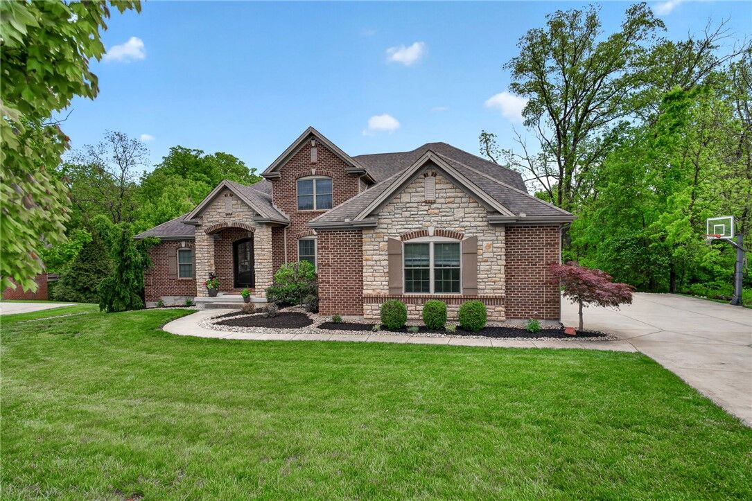 Property Photo:  7116 Copperwood Court  OH 45066 