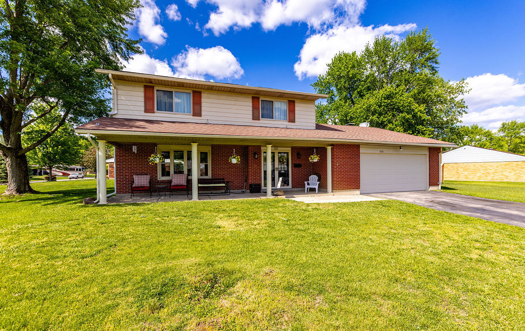 Property Photo: 7691 Katy Drive OH 45459