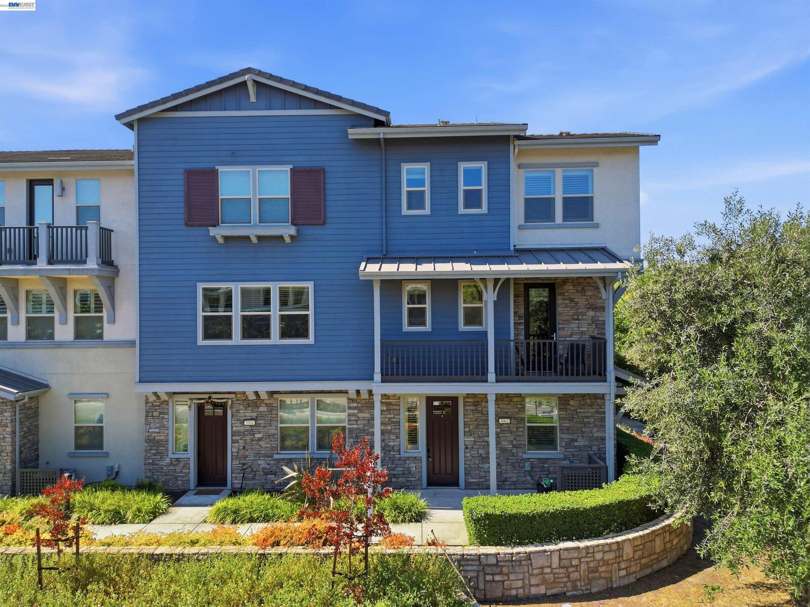 Property Photo:  3062 Threecastles Way  CA 94568 