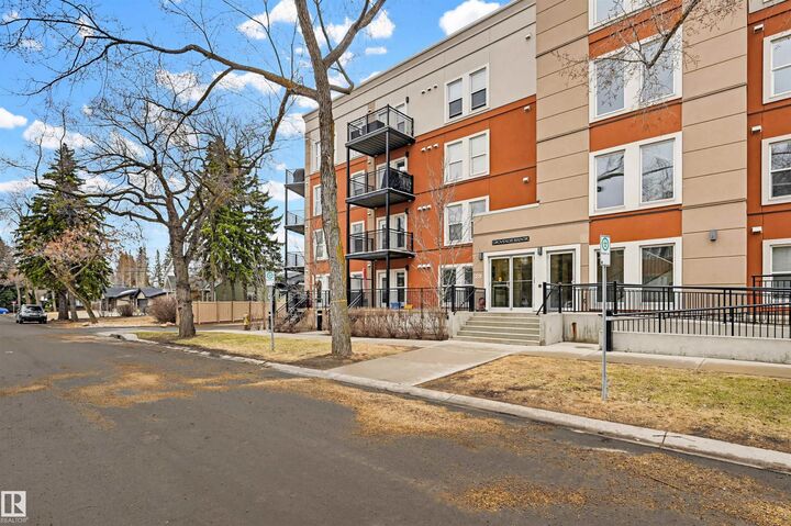 Property Photo: 10126 144 Street NW 405 AB T5N 2T7