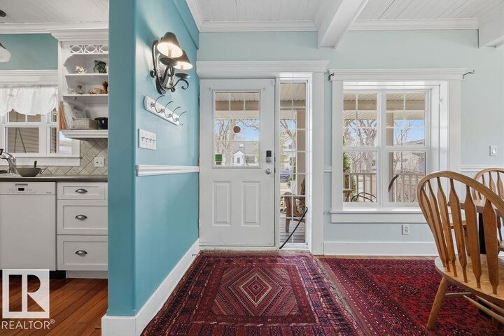 Property Photo:  11120 53 Street NW  AB T5W 3K7 