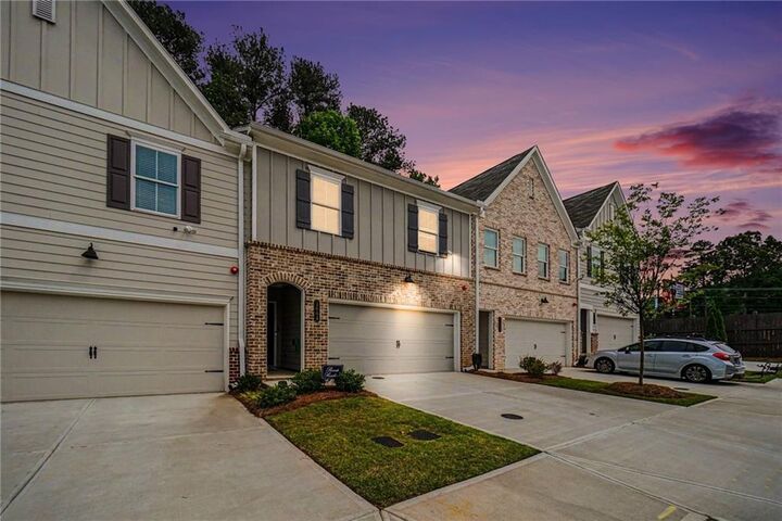 Property Photo: 1608 Ruskin Way NW GA 30062