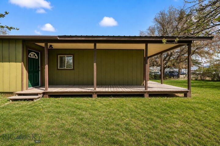Property Photo:  205 N Madison Street  MT 59754 