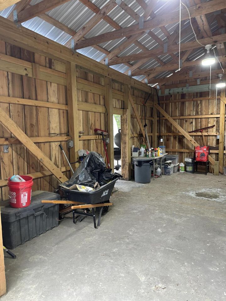 Property Photo:  978 Press Pickett Road  TN 37397 