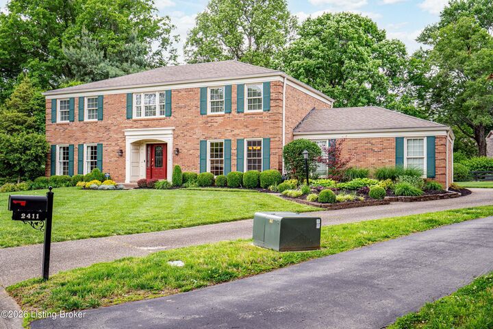 Property Photo: 2411 Marymount Ct KY 40242