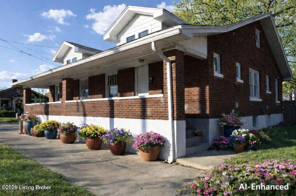 Property Photo: 221 W Woodlawn Ave KY 40214